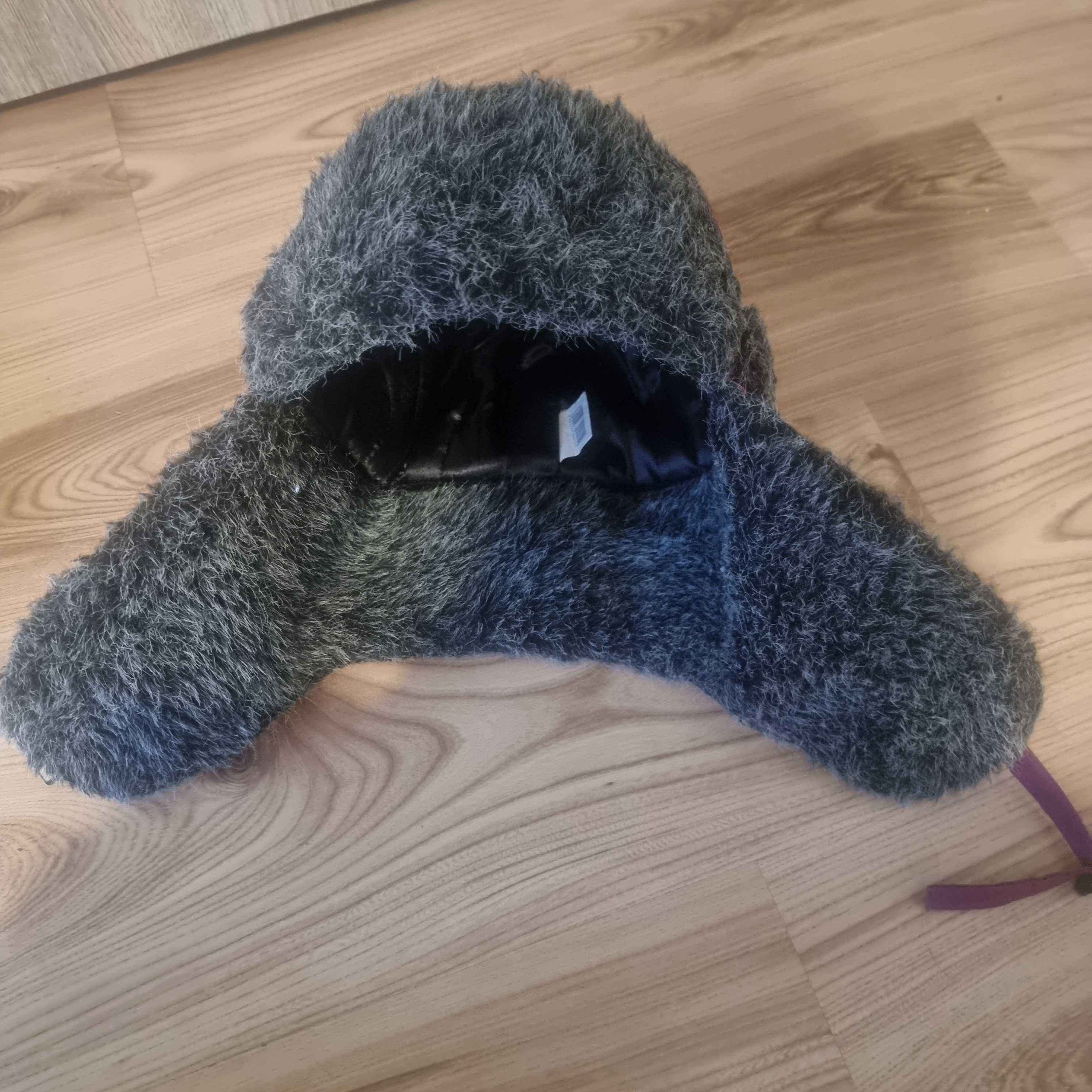 Czapka uszatka z futerkiem