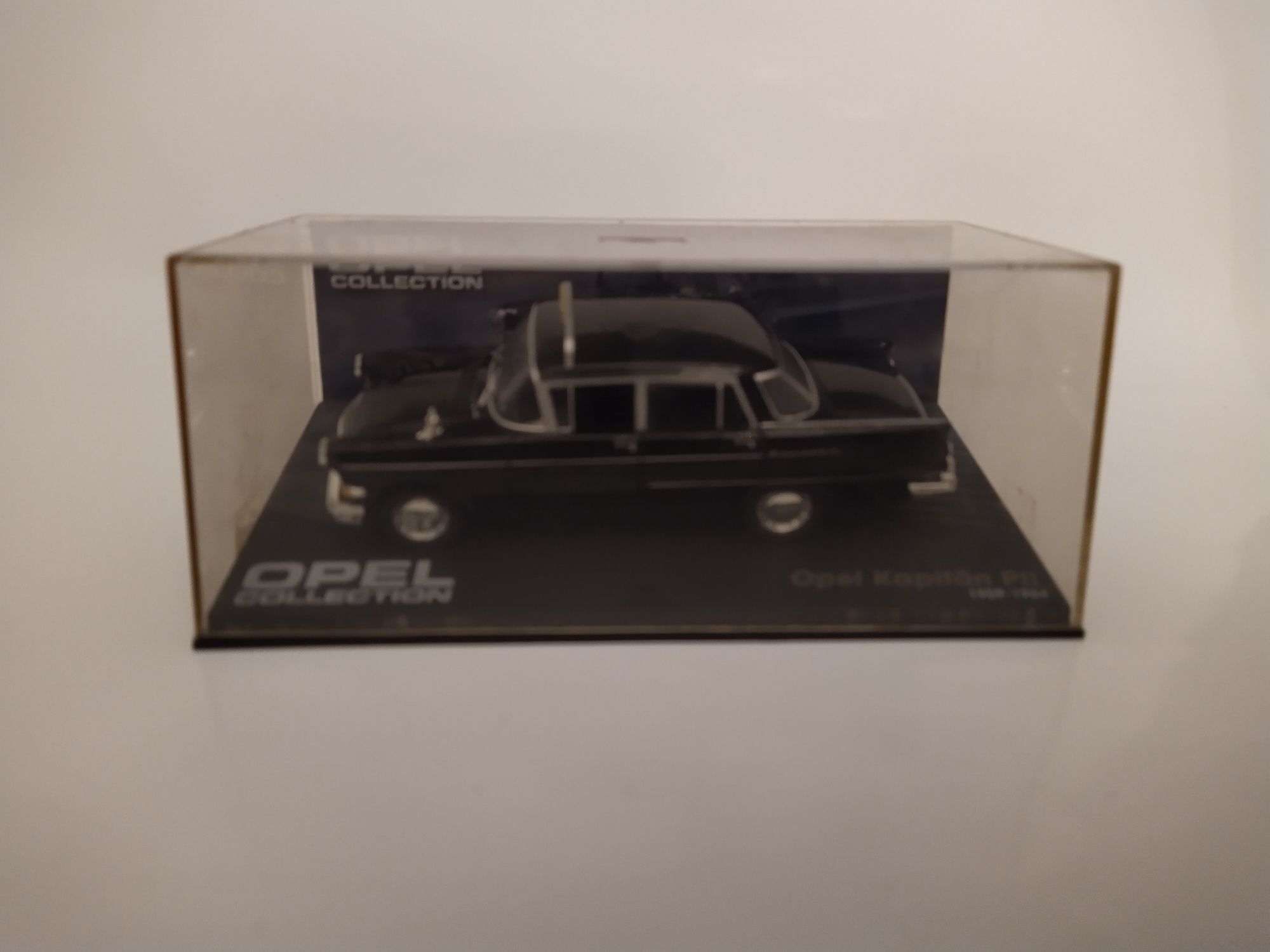 Opel Kapitan PII Taxi Opel collection Eaglemoss Altaya Skala 1:43