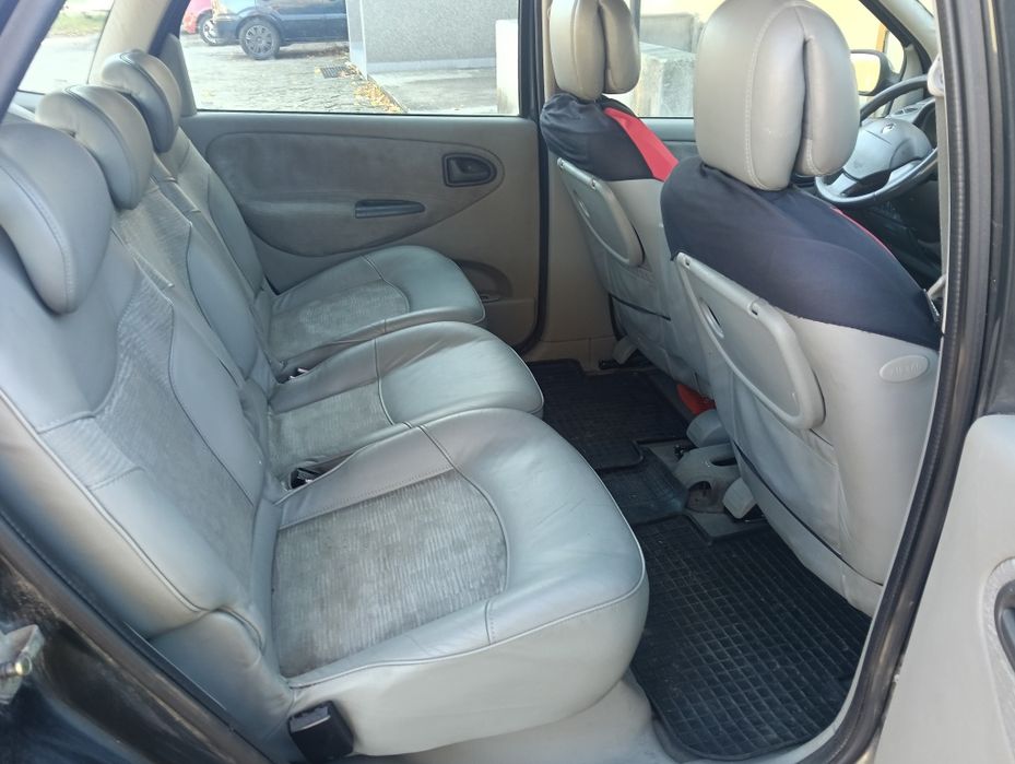 Renault Megane Scenic