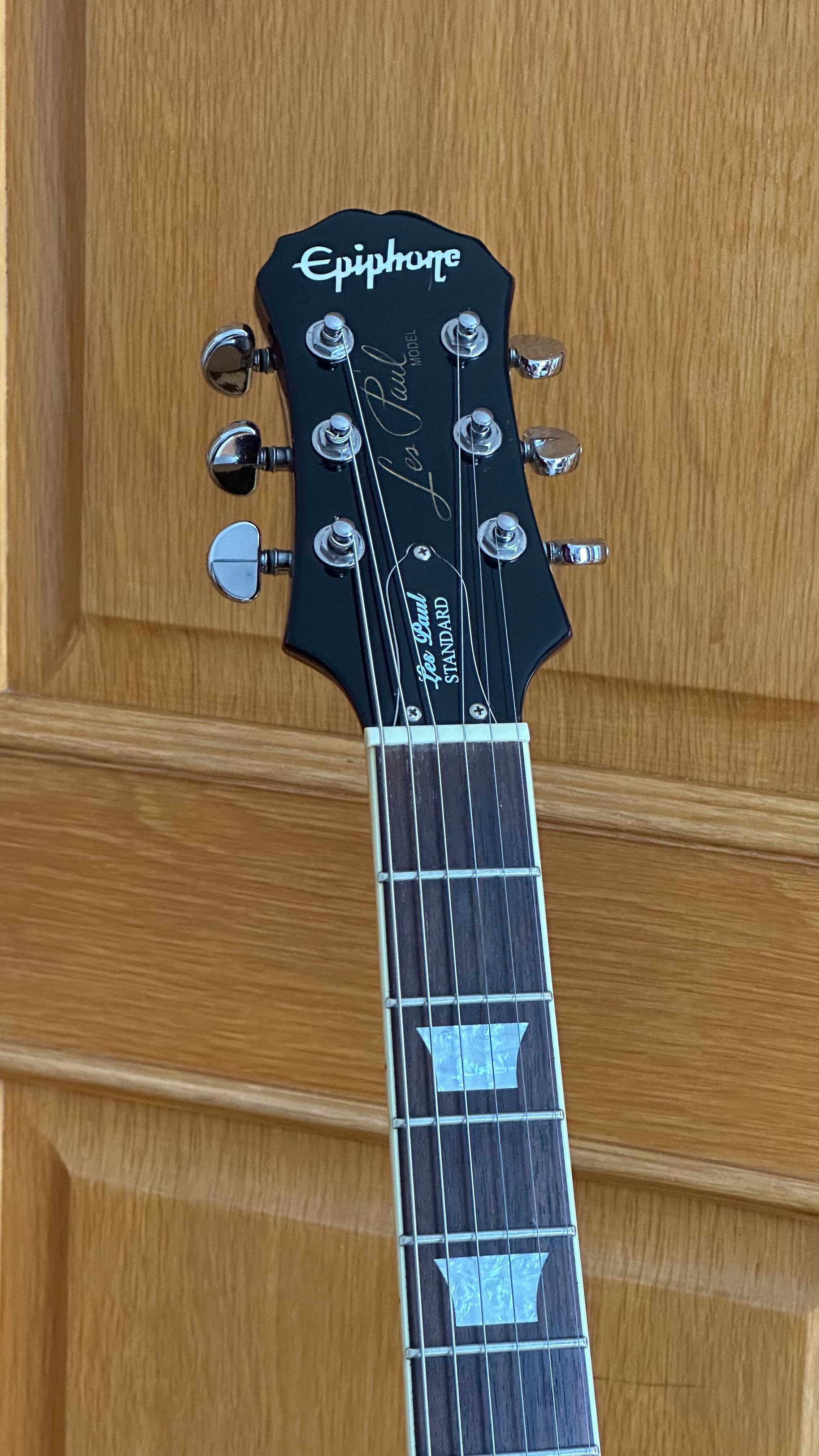 Epiphone Les Paul Standard - como novo