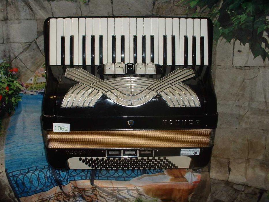 Acordeão Avenda R 1062