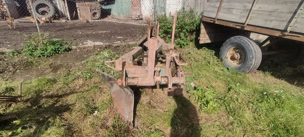 Трактор ЮМЗ комплект.