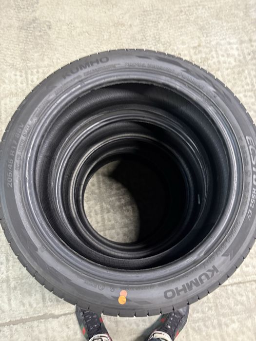 Opony  24r 4szt Nowe 205/45/17 88v xll kuhmo ecsta hs52