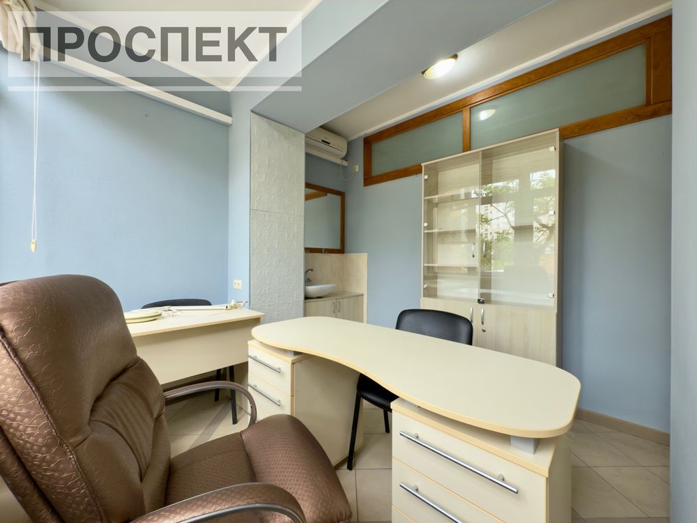 Здається в оренду кабінет 10м2 вул. Харківська ( Центр).