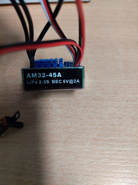 Silnik bezszczotkowy Outrunner AM32 45A ESC do samochodów RC 1/12