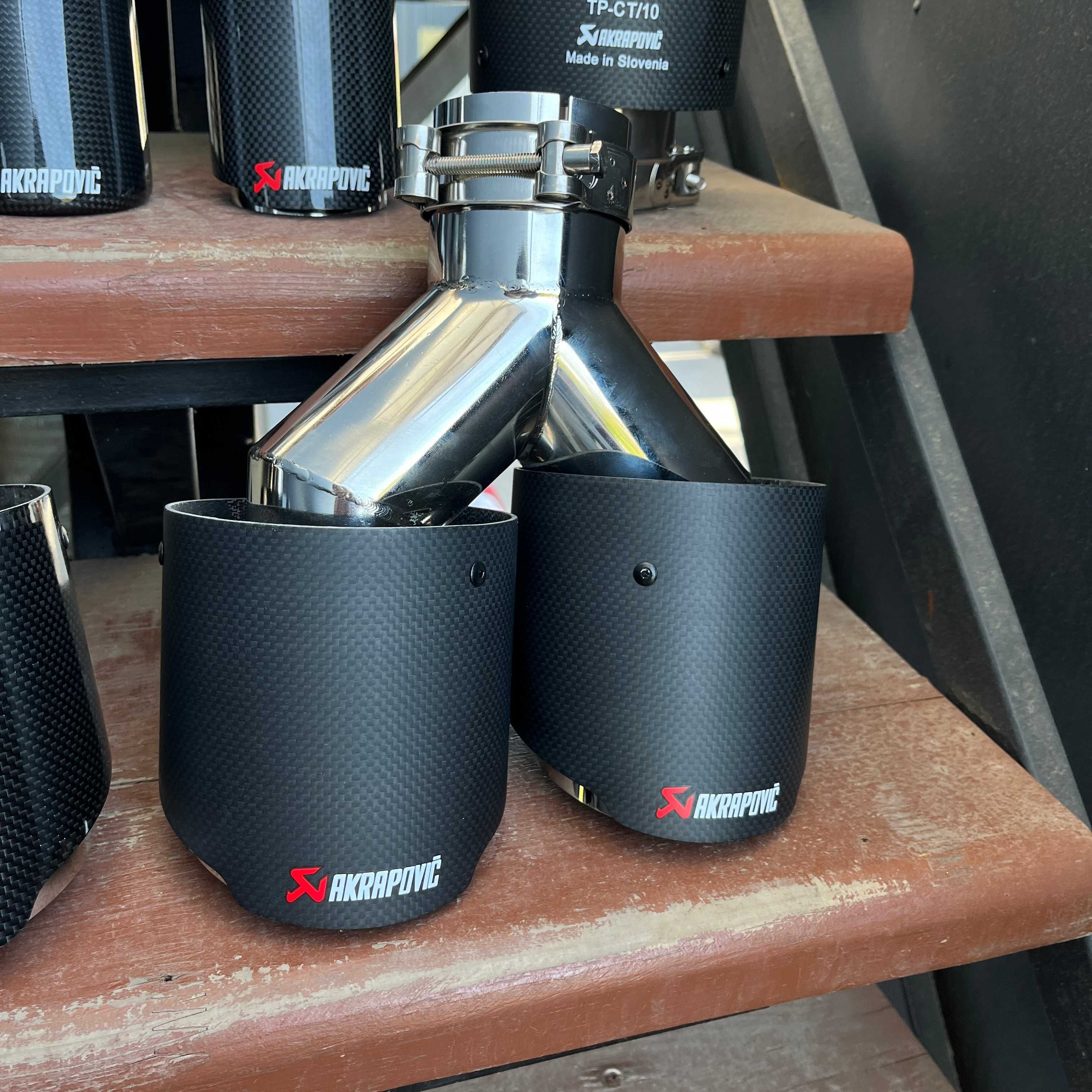 Универсальные новые насадки на выхлопную Akrapovic тюнинг в наличии