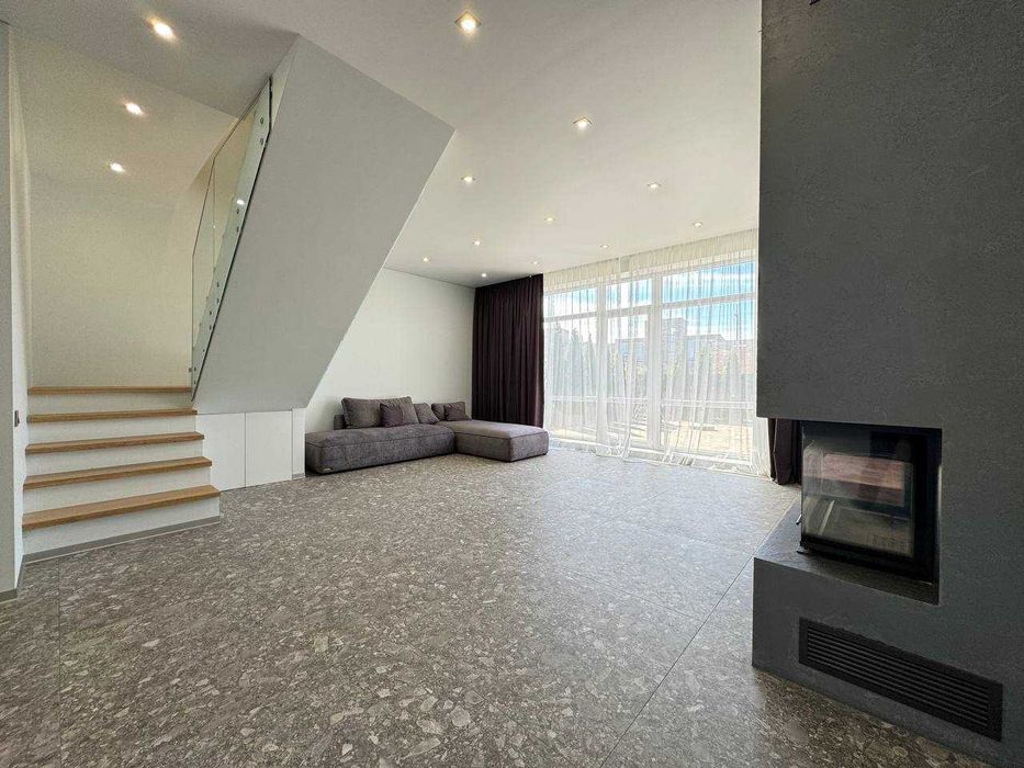 Продам Будинок/Таунхаус з ремонтом, меблями та технікою у Вовчинцях!!!