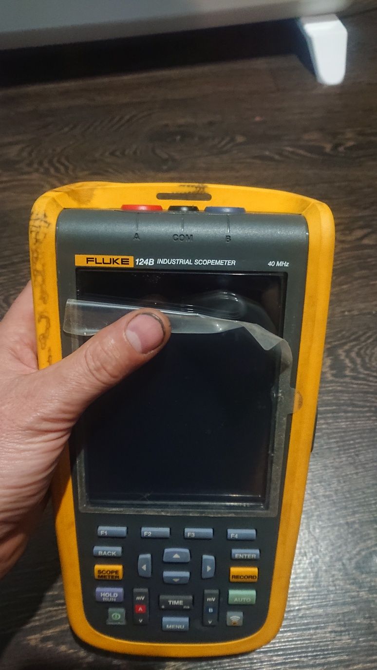 Продам Осциллограф Fluke124B