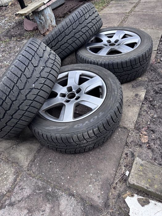 Шины с Дисками Зима 225/55/17  Toyo 5000грн. шт.
