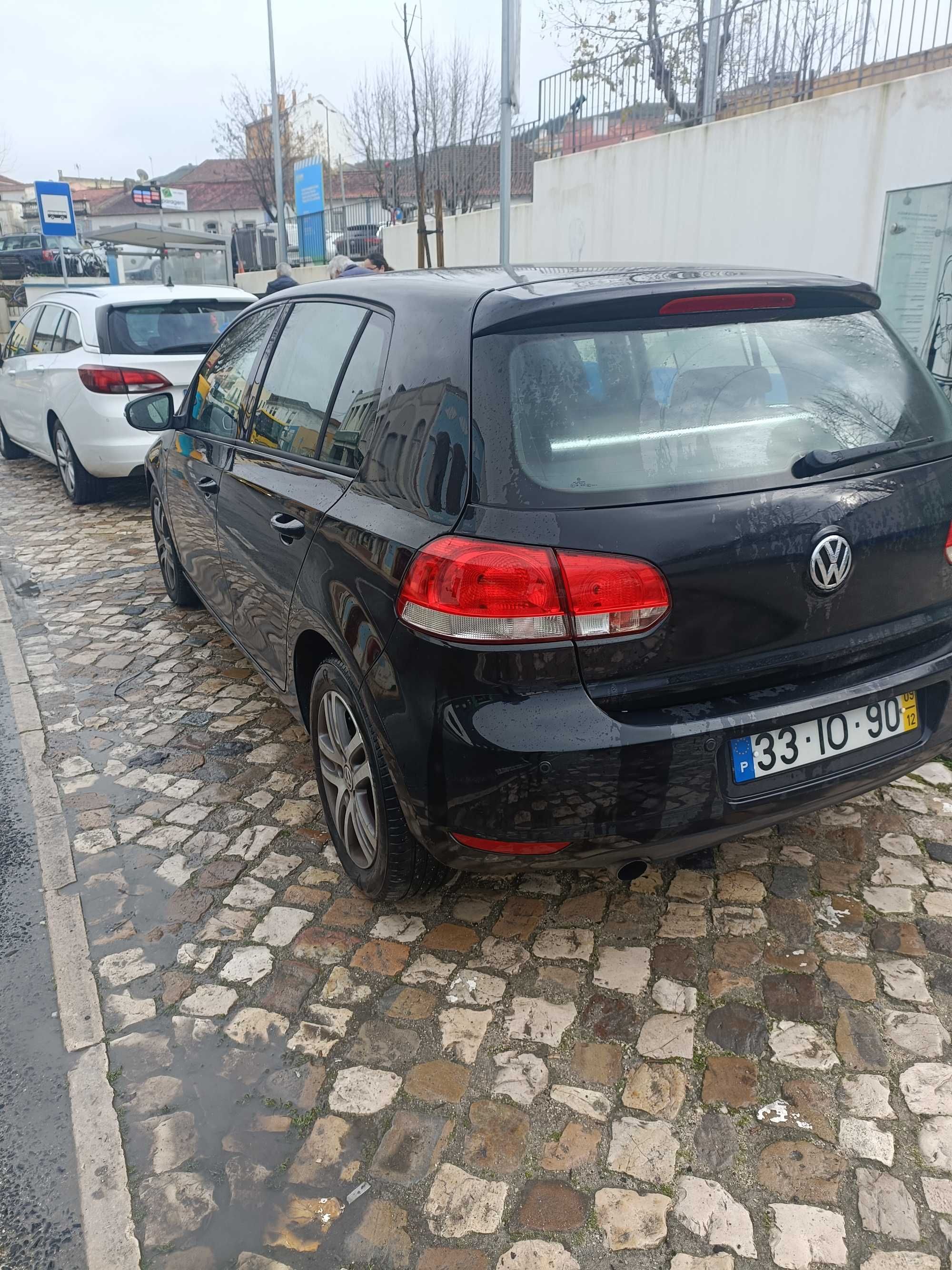 golf 1.6 TDI  2009 em bom estado