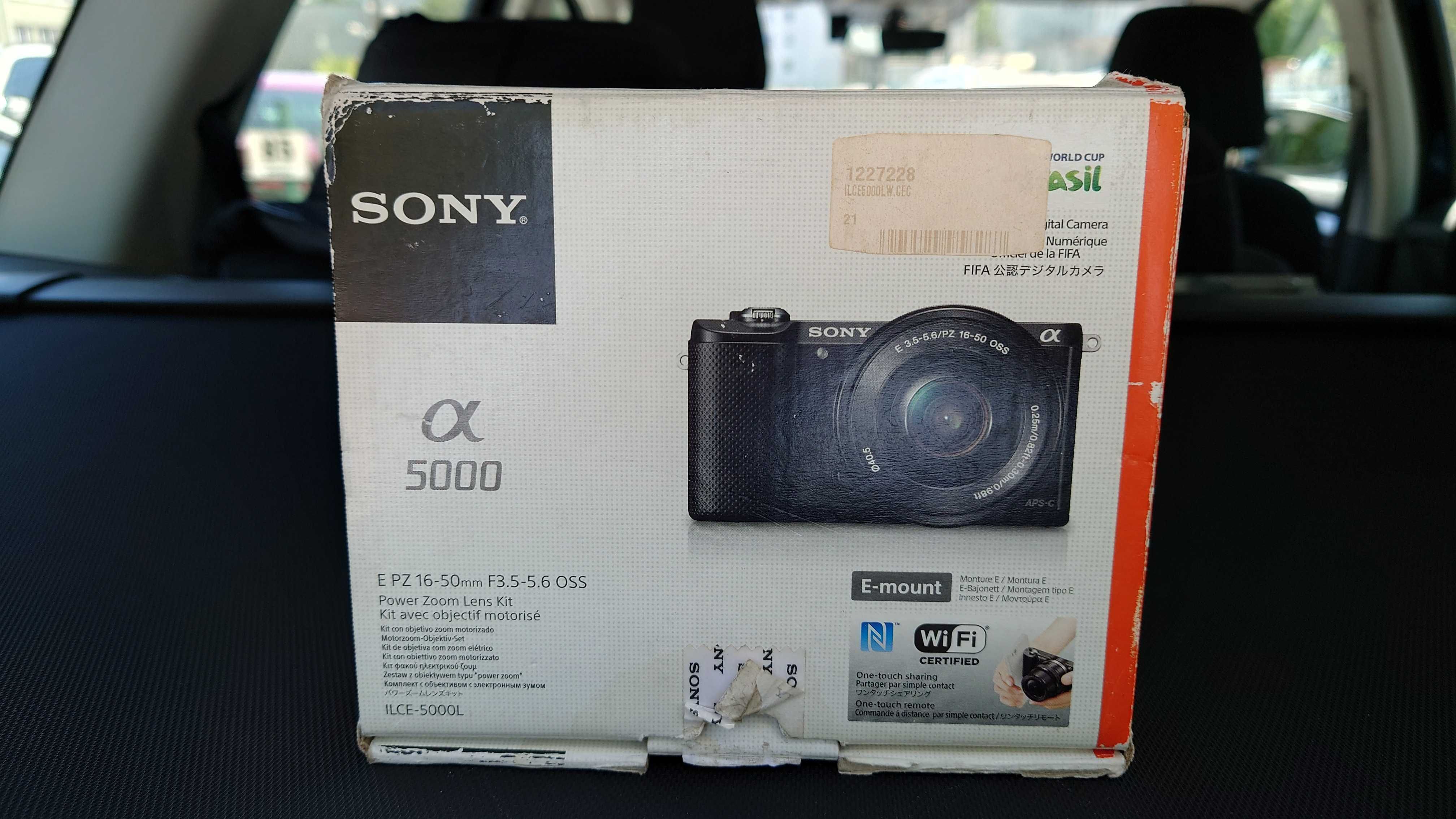 Sony A5000 + obiektyw Sony 2.8/20