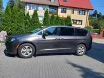 Chrysler Pacifica 2017 7osób