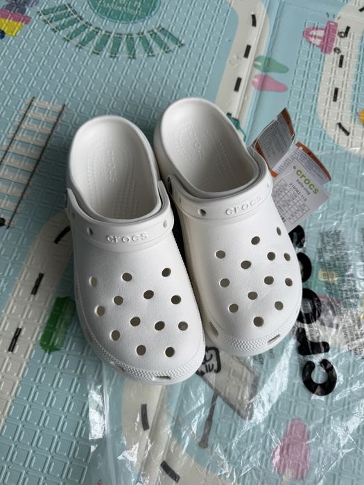 Сабо Crocs Classic Platform 39 р 25,0 см шльопанці жіночі білі M6 M7