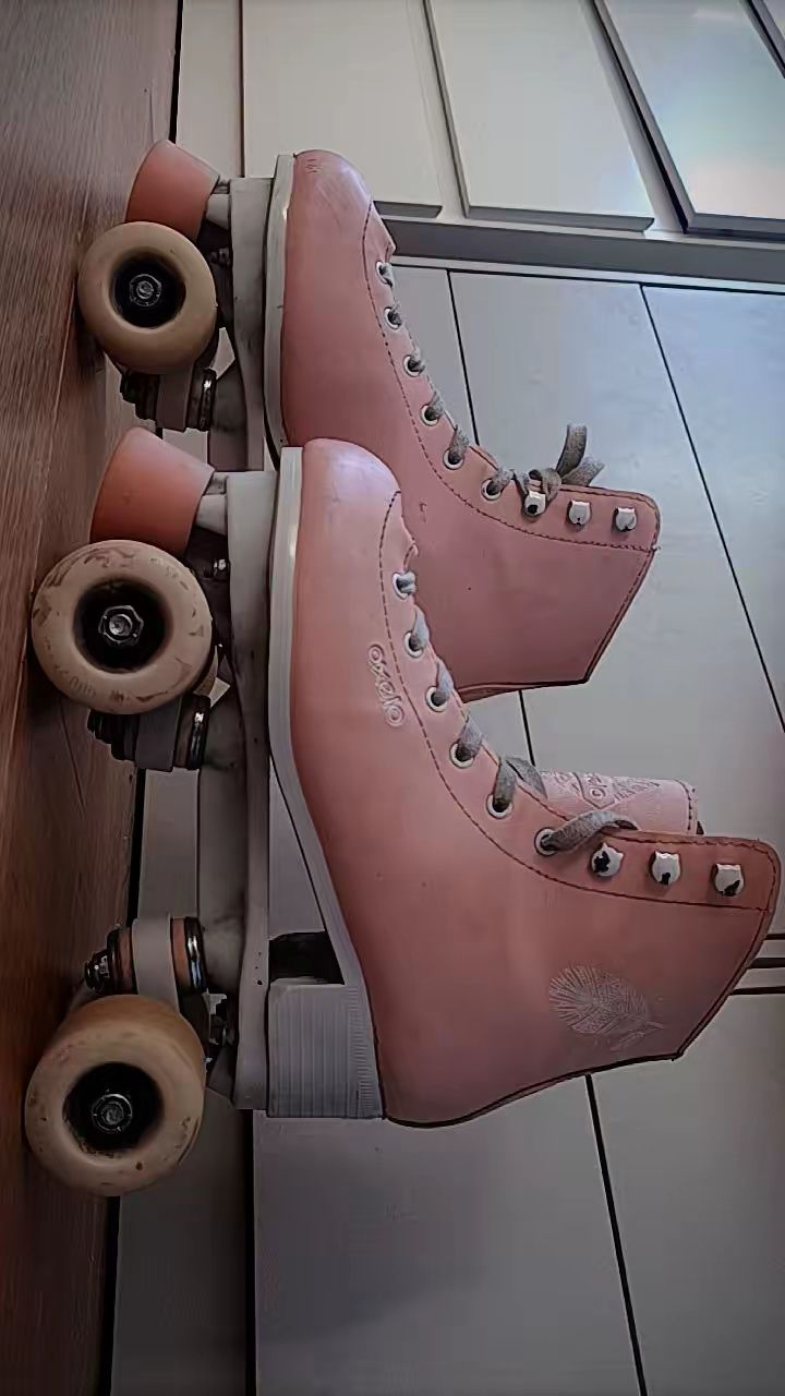 Patins Retrô Charme Rosa | Pronto para Usar – 39€ tamanho 37
