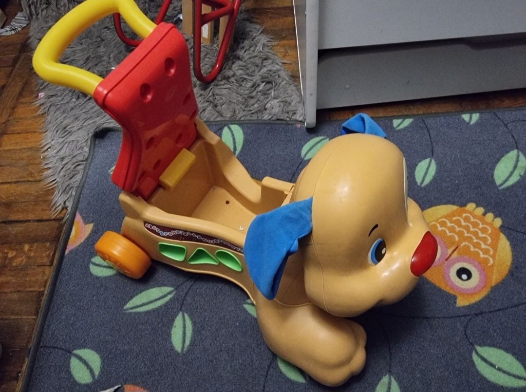 Pchacz Fisher price jeździć zabawka interaktywna pies