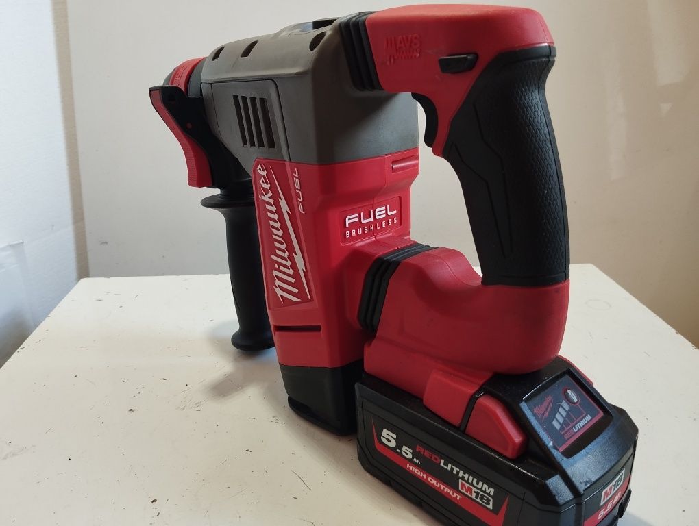 Milwaukee M18 CHPX młotowiertarka udarowa SDS-PLUS młot z podkuwaniem