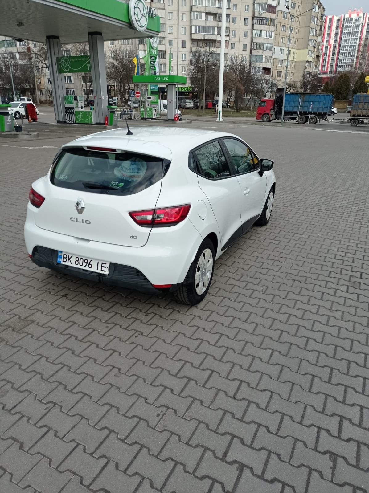 Пропоную Renault Clio