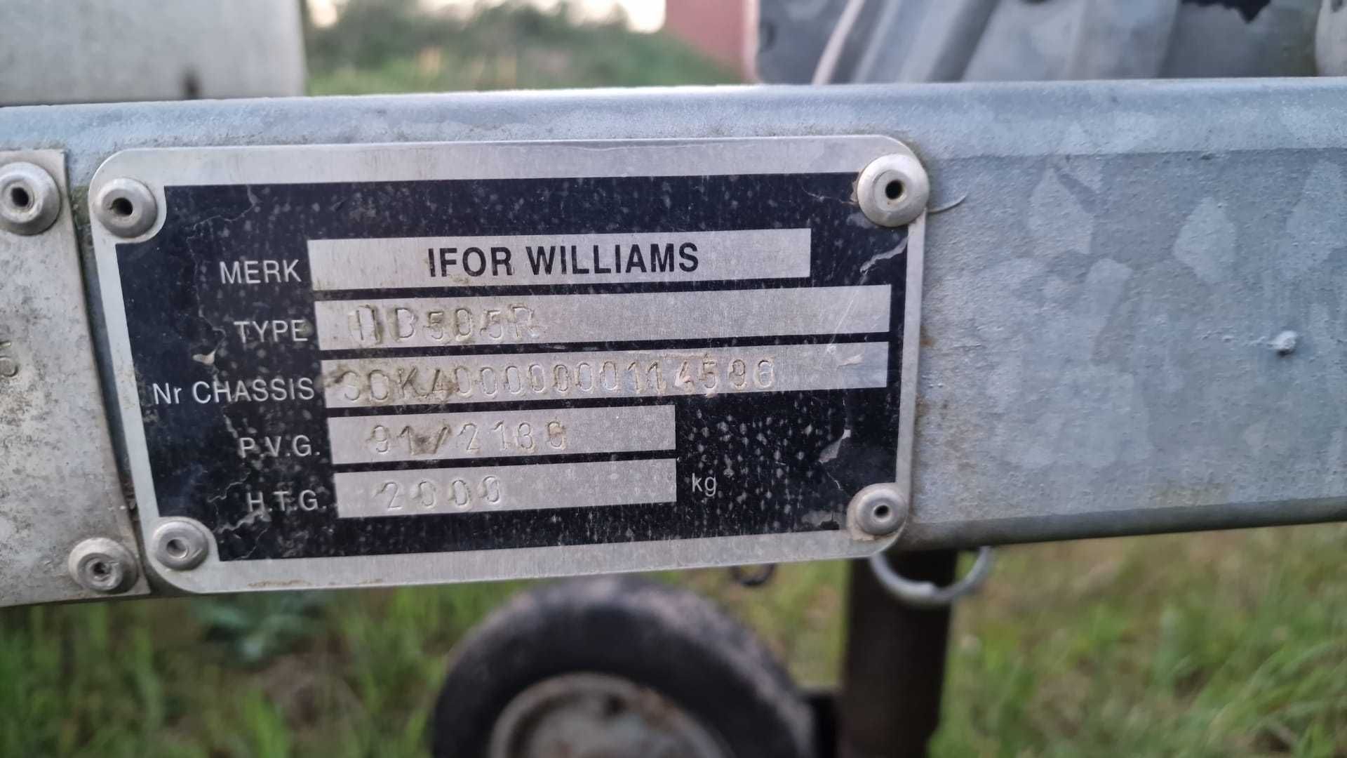 Przyczepa do przewozu koni Ifor Williams HB 505 R