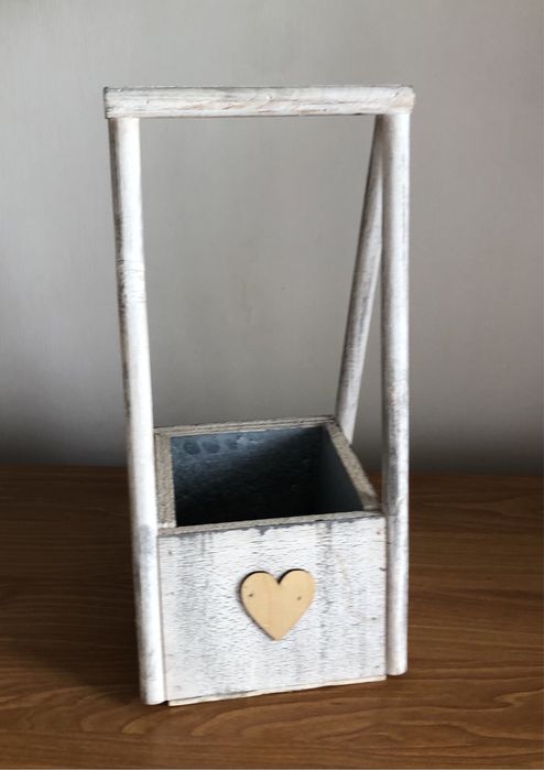 Dekoracja ogrodowa/Osłonka kwiatowa