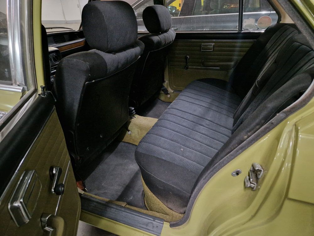 BMW E12 automat, zabytek