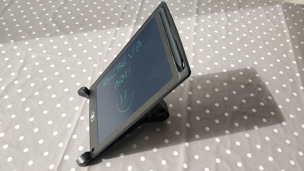 Suporte Universal para Tablets/Telemóveis