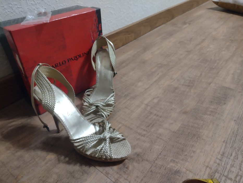 Босоножки Carlo Pazolini  оригинал
