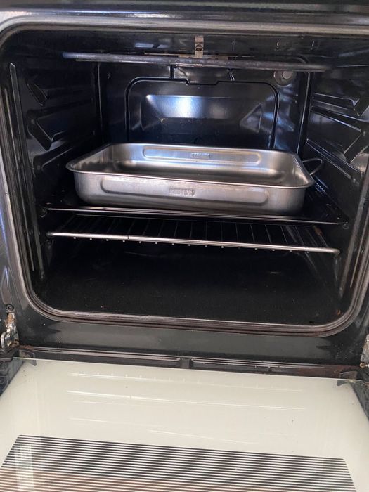 Forno em Excelentes Condicoes