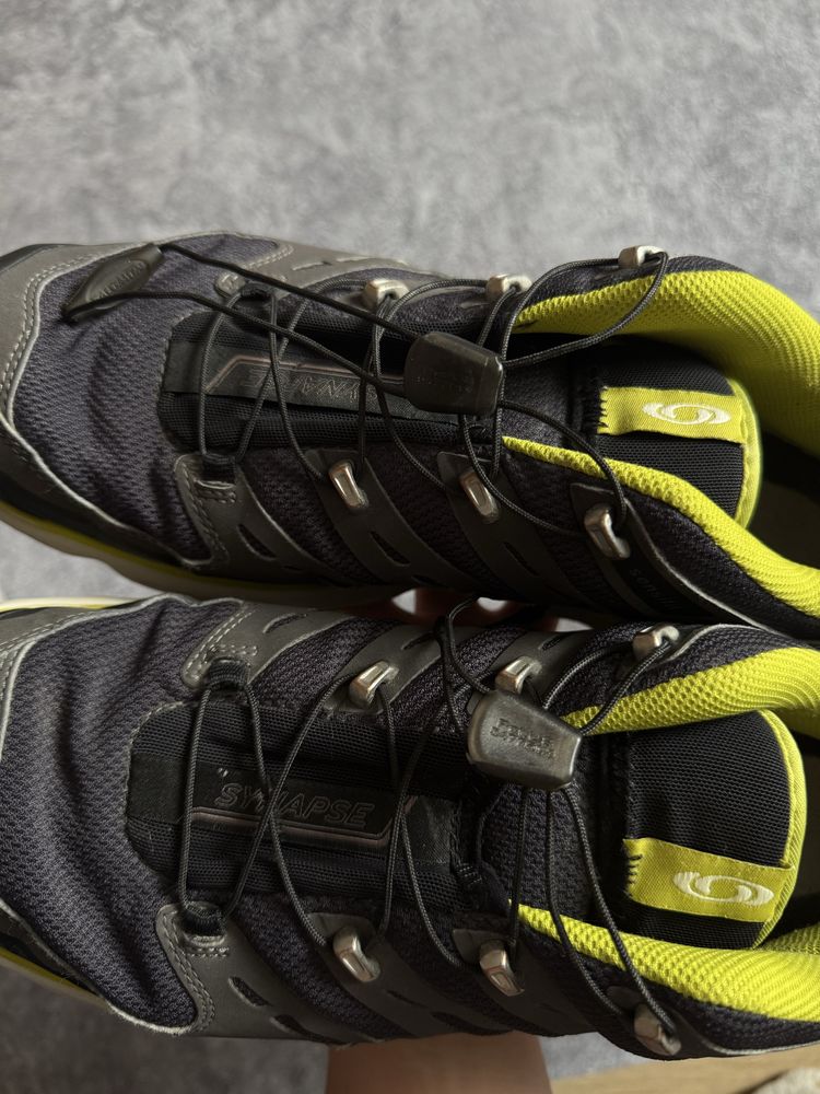 Кроссовки Salomon Synapse оригінал 45 29см