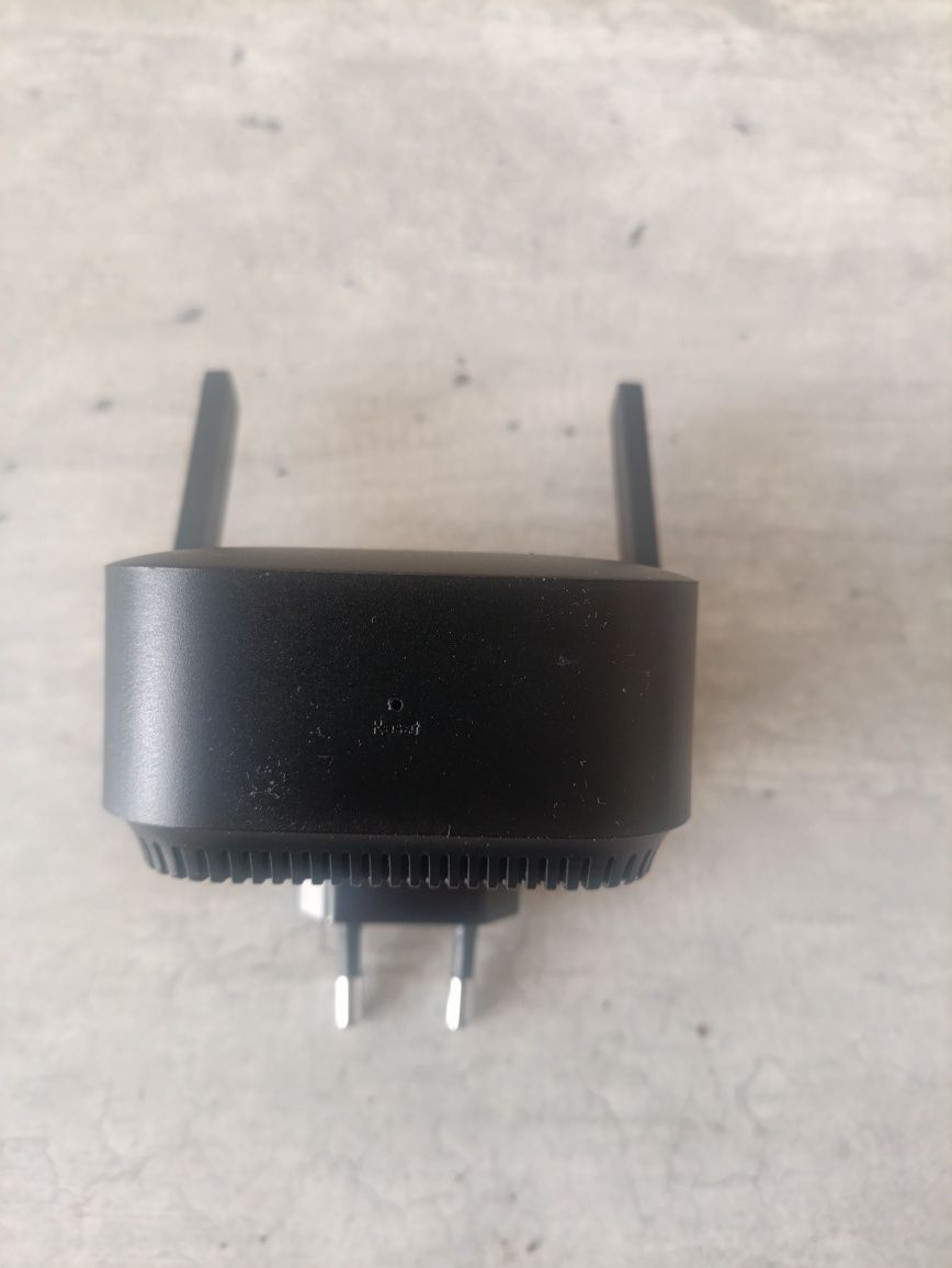 Xiaomi Mi W-Fi Range Extender Pro. Repeater. Wzmacniacz sygnału wifi.