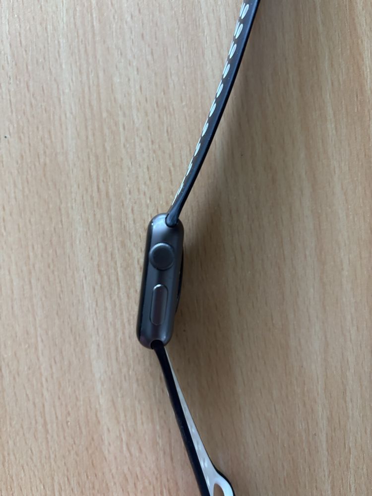 Apple watch series 1