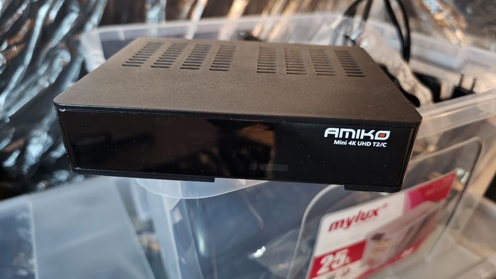 Box Cabo e Satélite Amiko