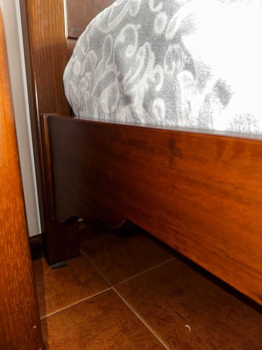 Quarto completo em cerejeira