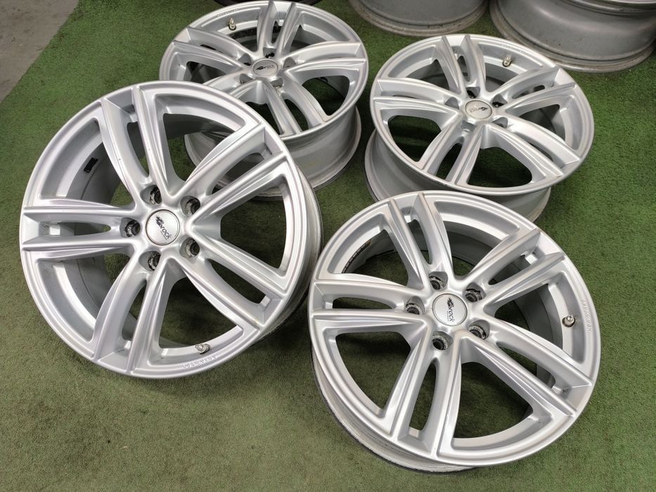 17 felgi 5x112 et34 Mercedes Audi a4 a6 Skoda Octavia Superb VW Passat