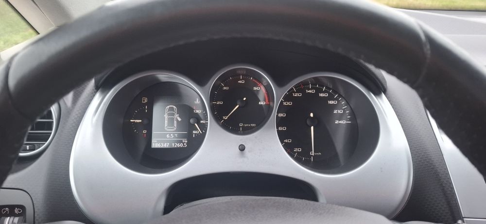 Seat altea xl 1.6tdi 105km 2010r