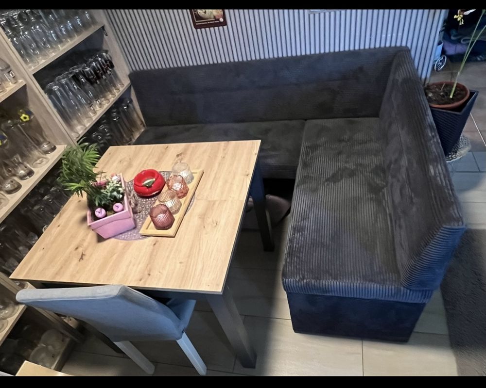 Sprzedam rogowke kuchenna razem ze stolem