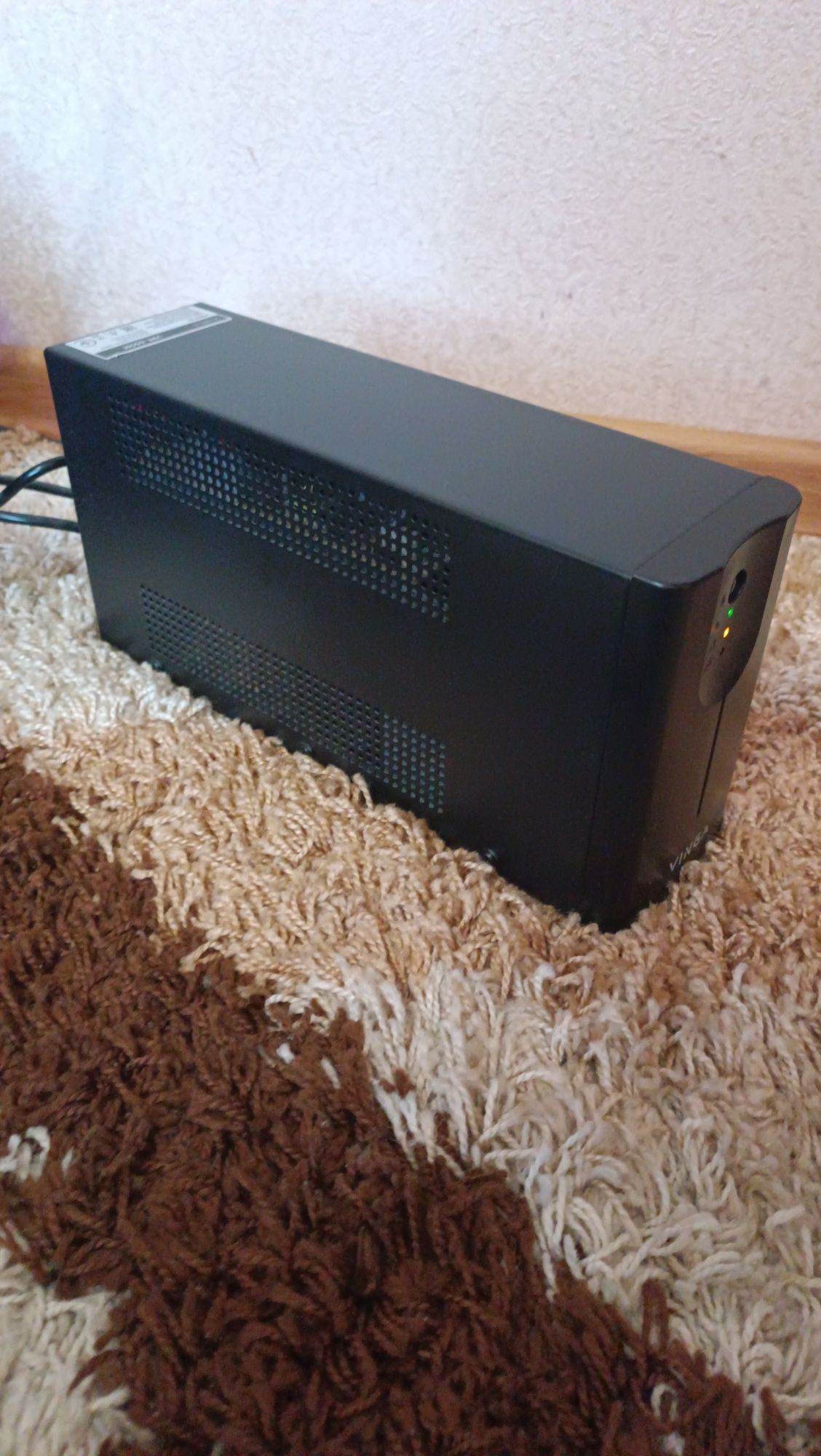 ИБП Vinga LED 600VA Shuko Metal Case (VPE-600M)