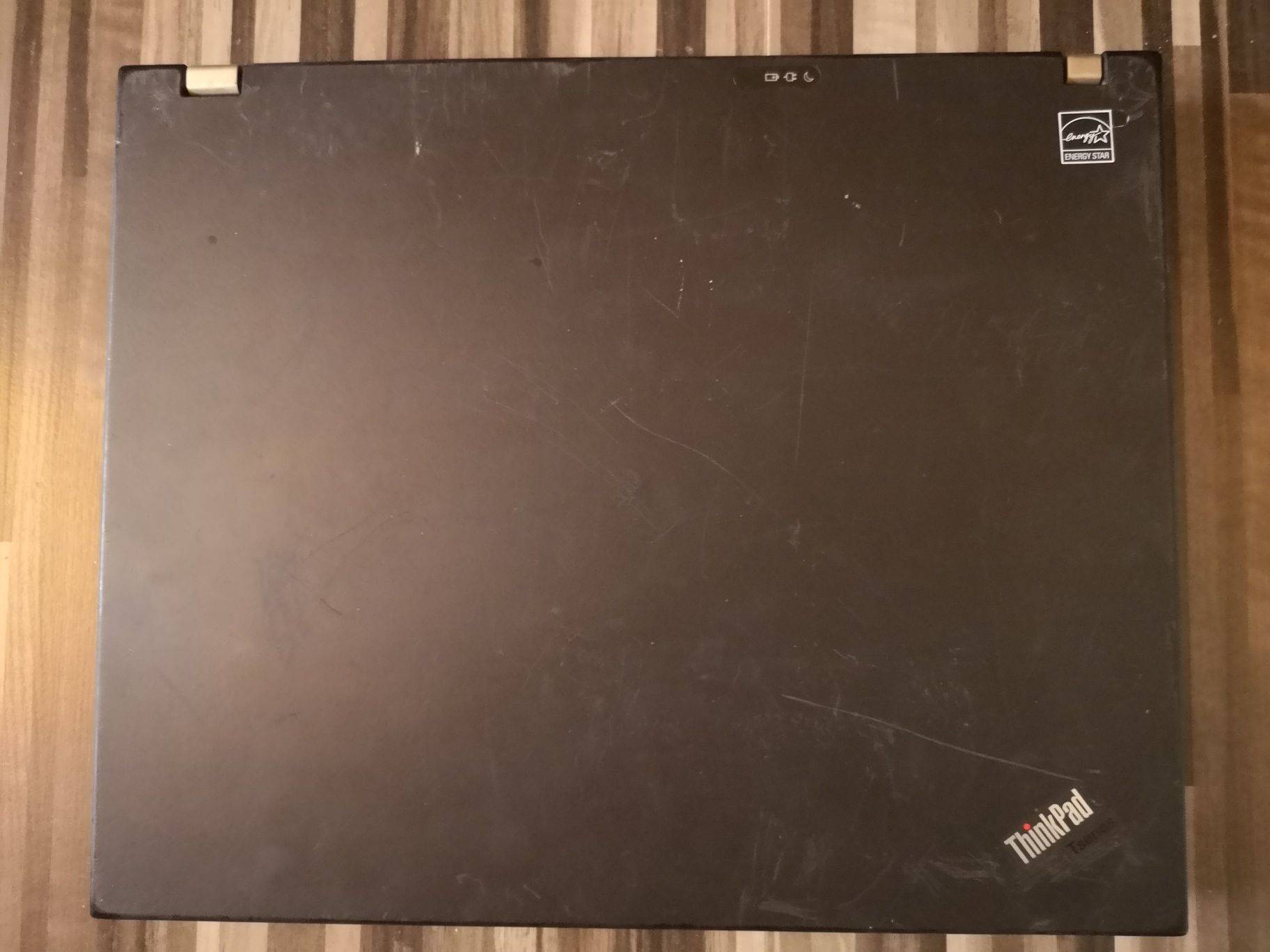 Laptop Lenovo T-61 uszkodzony