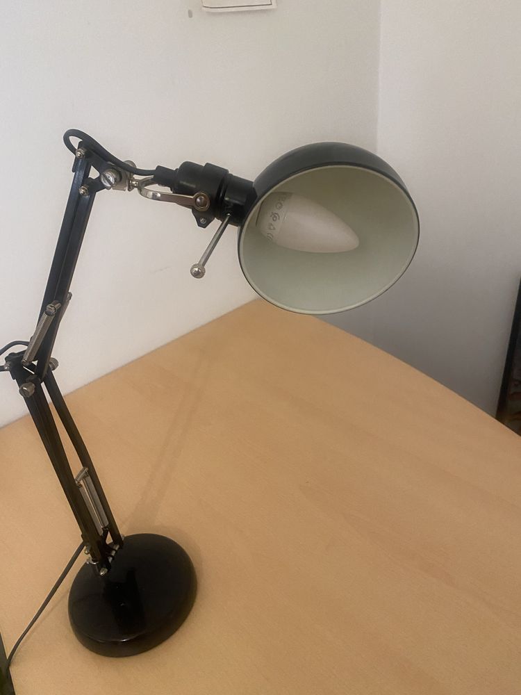 Candeeiro de secretaria