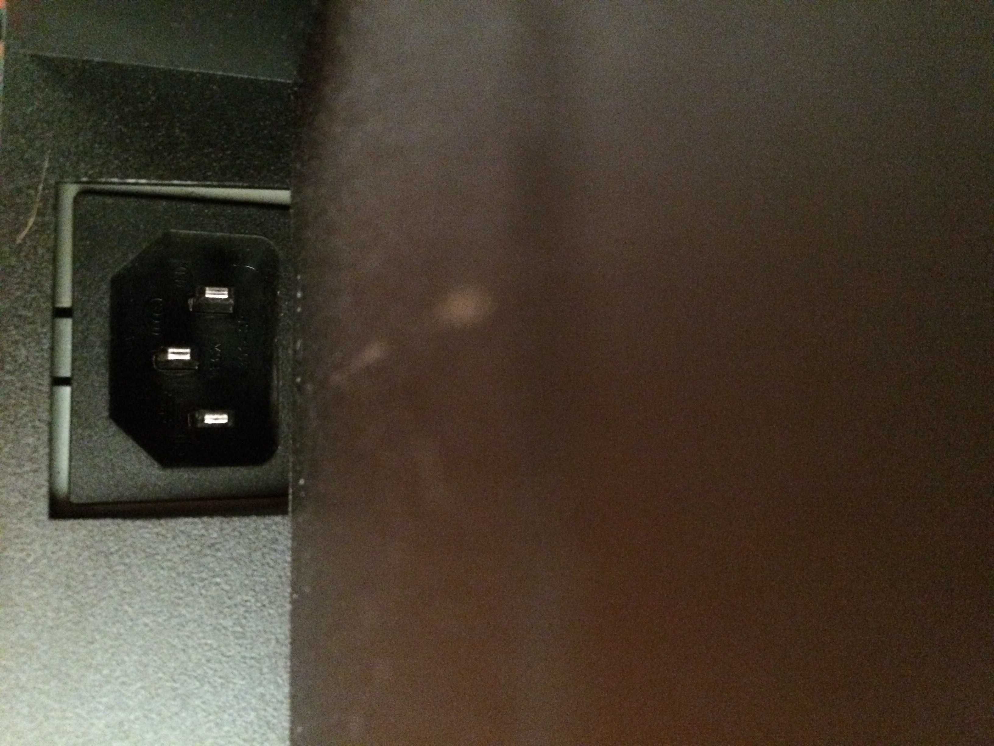 Monitor Asus VW223B (preço não negociável, não aceito trocas)
50 €