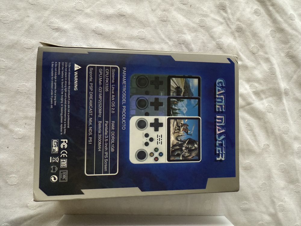 Consola r36s Nao liga. Pra quem sabe arranjar
