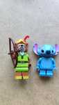Oryginalne LEGO figurki Disney Stitch i Robin Hood
