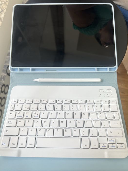 Samsung Galaxy Tab A9+ 11" 64GB/4GB Wi-Fi Graphite + Caneta + Teclado