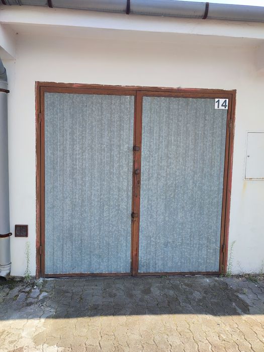 Garaż murowany ManCave Wiatraczna Poznań