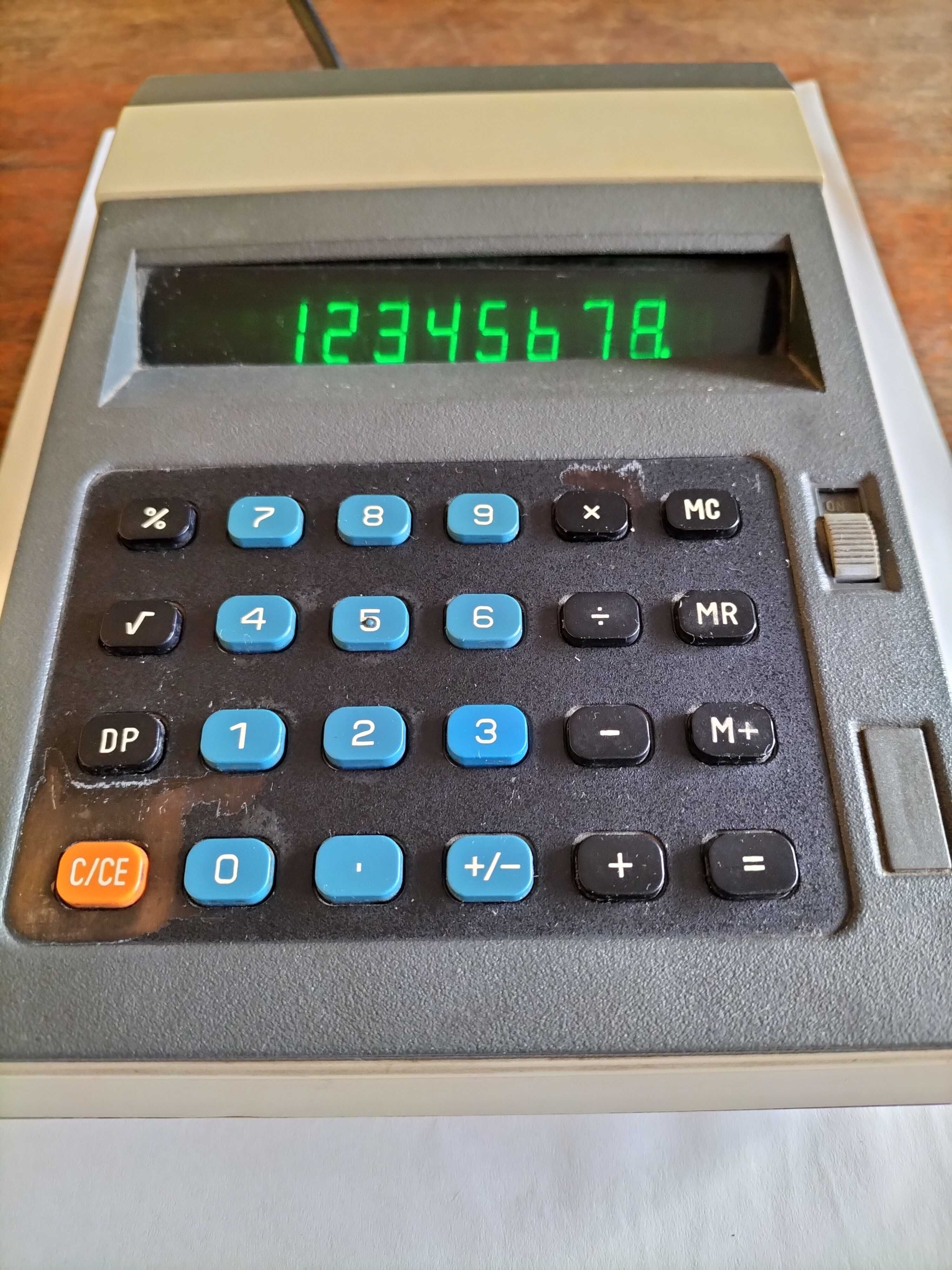 kalkulator Elwro 144 zabytek PRL