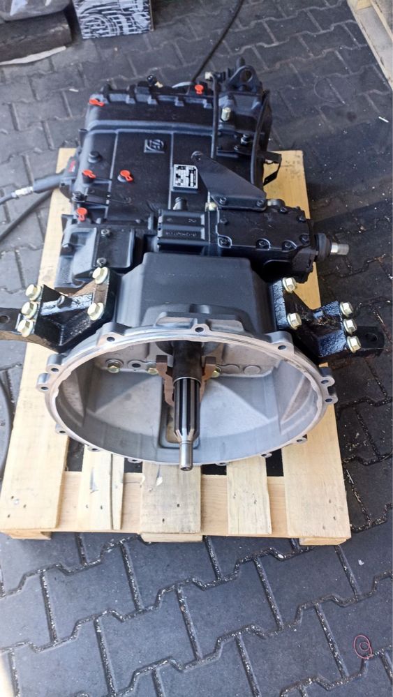 КПП МАЗ, КРАЗ ZF16-1650 на двигун ЯМЗ-7511 новая