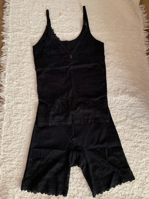 Triumph Германия, р. s, корректирующий комплект, Майка/шорты