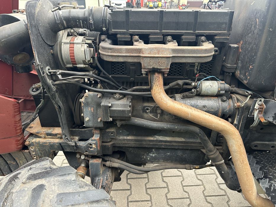traktor case 2140 (ciagnik sadowniczy)