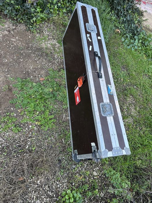 Flight case com rodas