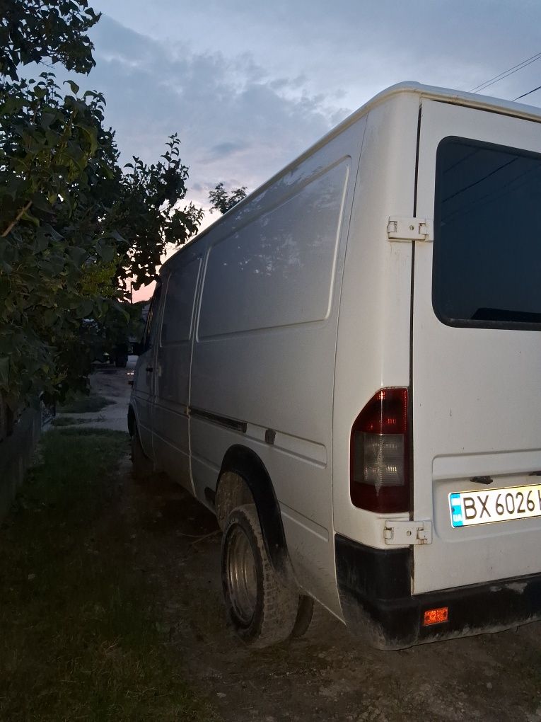 Продам  Sprinter  413