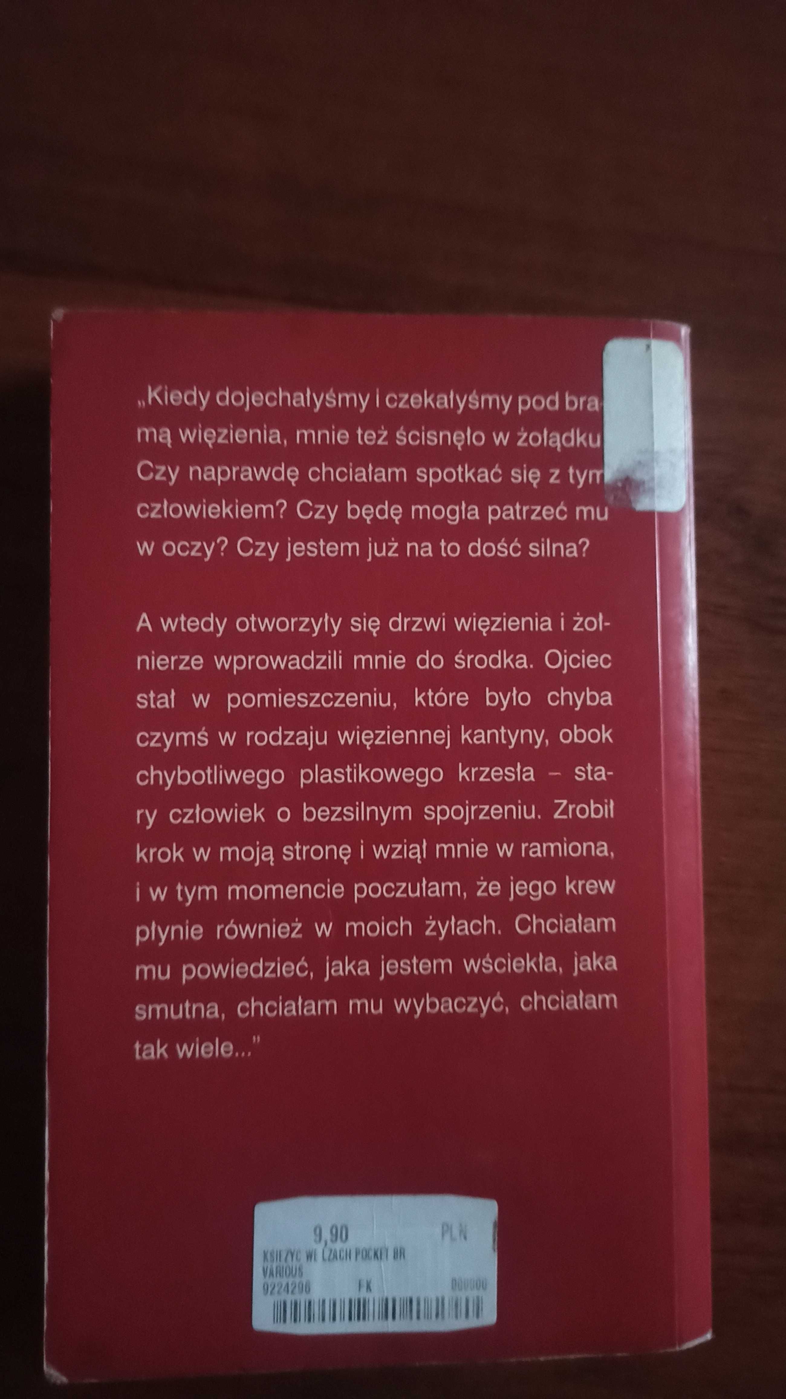 Sprzedam książkę na faktach "Księżyc we łzach"